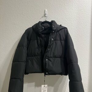Zara Black Cropped Puffer Jacket